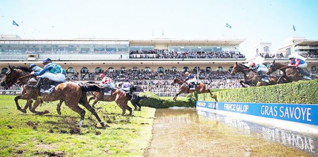 Grand Steeple-Chase de Paris Jusqu&#039;au bout de l&#039;effort